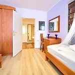 Bor Krk Apartamento *