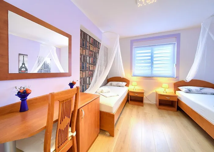 Bor Krk Apartamento *